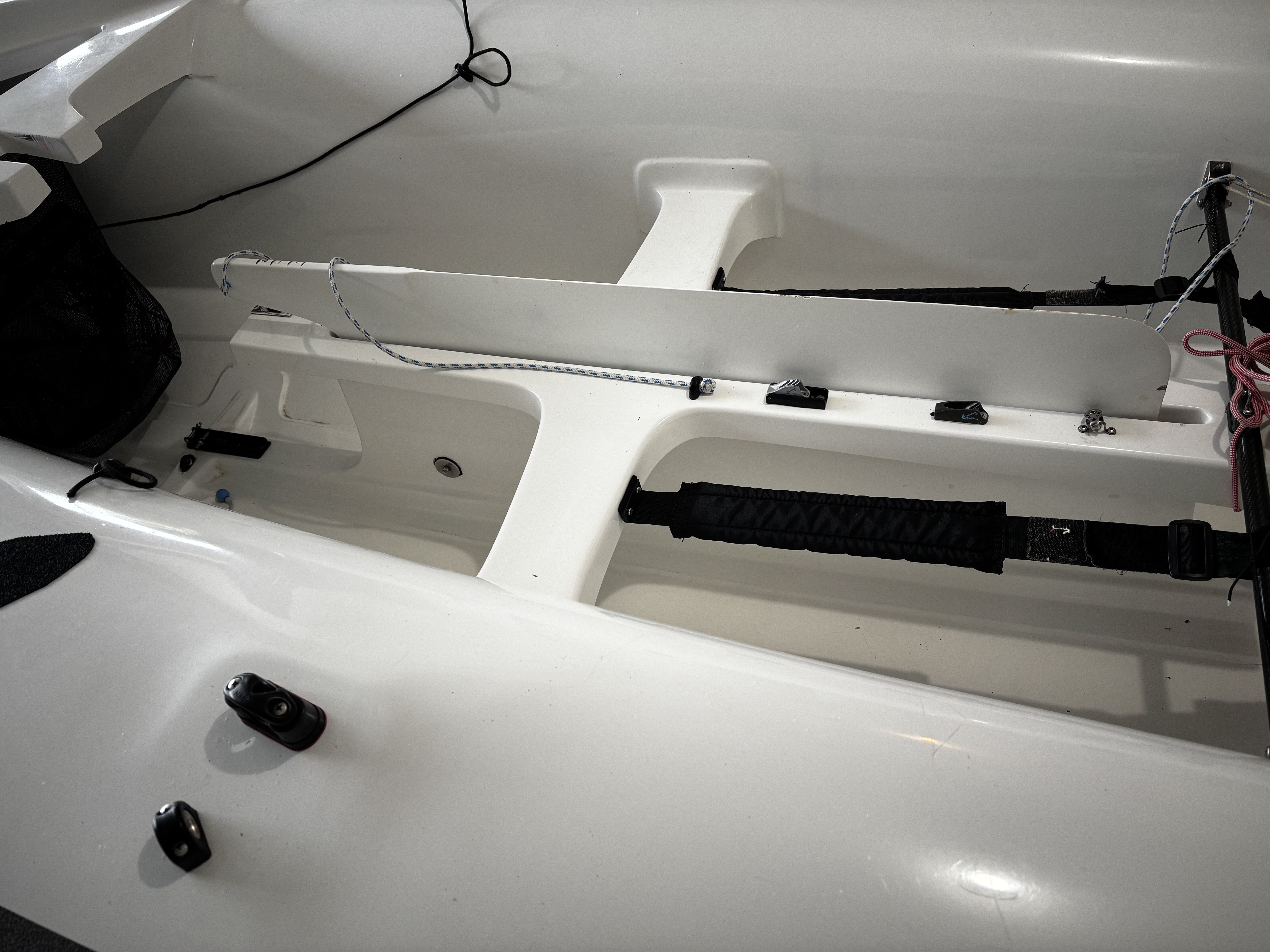 Club 420 Boat